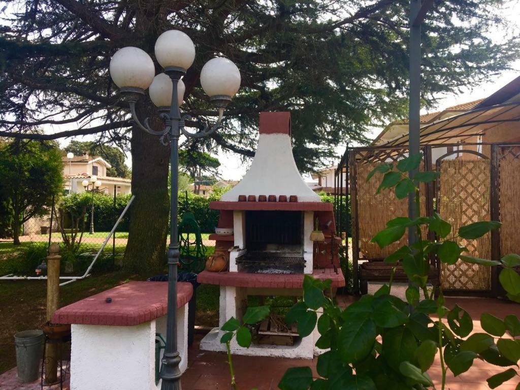 Willa La Casa Di Angelo E Gladys Bella Farnia Zewnętrze zdjęcie
